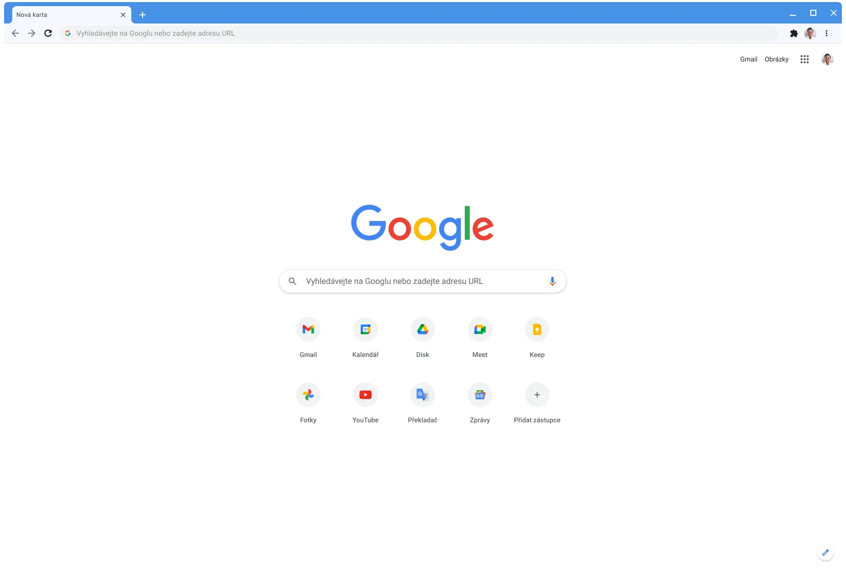 Okno prohlížeče Chrome s webem Google.com v klasickém motivu.